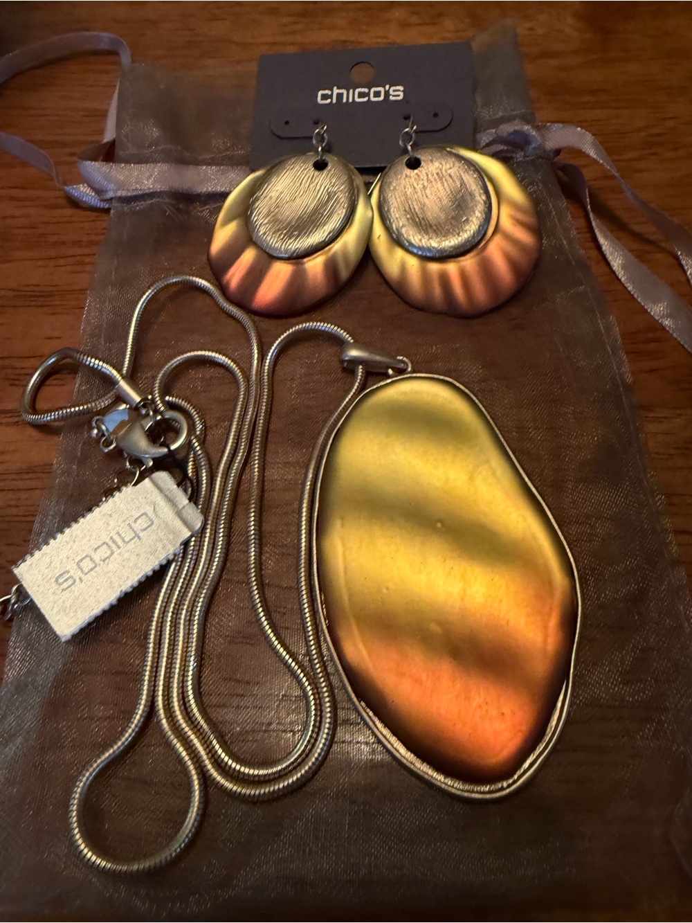 Chico's Iridescent Gold and Orange Pendant Necklace with Coordinating Earrings